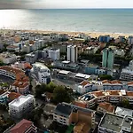 Appartement Bright Flat Just Steps From