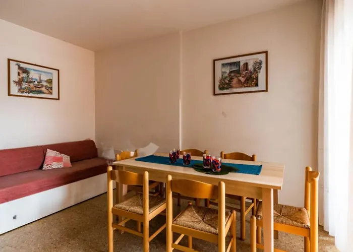Bright Flat Just Steps From Apartman Bibione