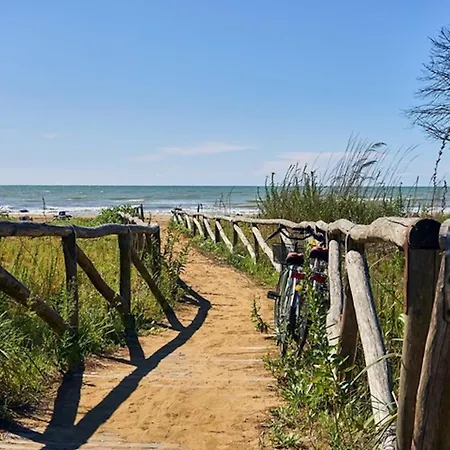 Bright Flat In Near The Bibione